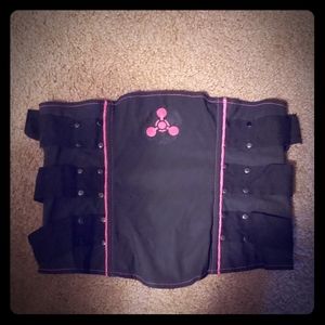 Lip service waist cincher size XL